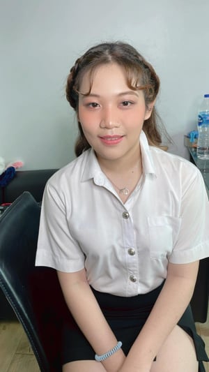 ผมเปียน่ารักๆ สำหรับบัณฑิตสาวน้อย ม.ศรีป…