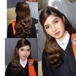 👩🏻‍🎓 💄ยังพอมีคิวว่างอยู่นะคะ