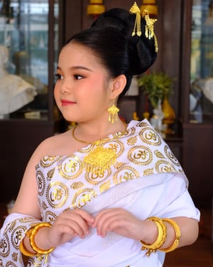 ดูแล หน้า-ผม น้องเปเป้ รัฏฏิการ์ ตติยวัฒนสิริ ไปงานอัญเชิญพร…