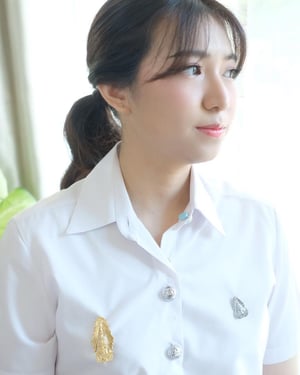 🎓 ดูแลหน้า-ผม ในลุค ลูกคุณหนู ให้สาวลาดกระบัง