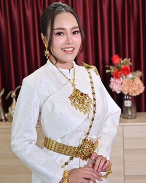 เจ้าสาวชุดไทย ของ Phatzii