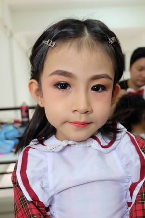 รีวิวสาวน้อย...แต่งหน้าถ่ายแบบ แบรนด์เสื้อผ้าเด็ก