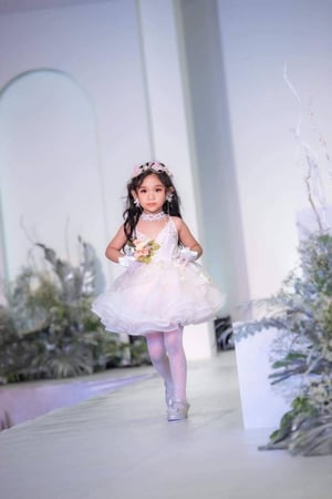ผลงานการแต่งหน้าเด็ก ในงานเดินแบบ เน้นความน่ารักสดใส สวยสมวั…