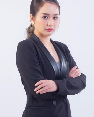 วันนี้ให้บริการคุณโมเดิ้น ลูกค้าประจำของ…