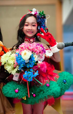 น้องเอญ่า กับงานประกวดวันคริสมาสตร์ ที่