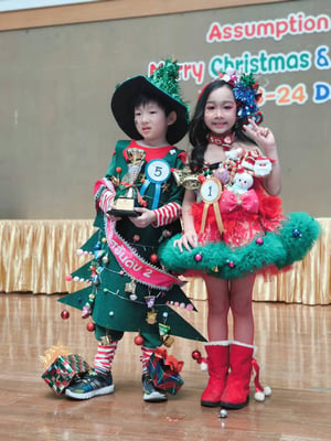 น้องเอญ่า กับงานประกวดวันคริสมาสตร์ ที่