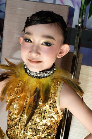 แต่งหน้า-ทำผม น้องเอญ่า ประกวดบัลเล่ห์ ค…