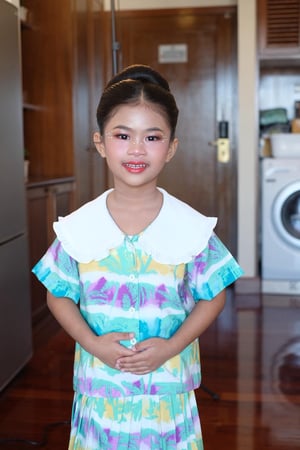 ดูแลหน้าผมน้องนาดา ไปงานแสดงโรงเรียนประจ…