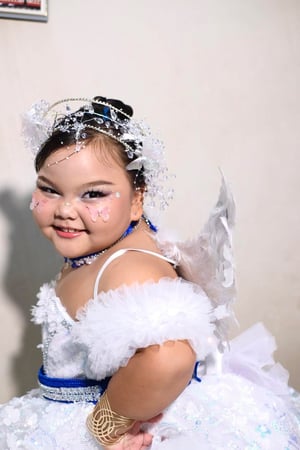 เสกดรัมเมเยอร์นางฟ้าตัวน้อย น้องเฮนน่า ก…