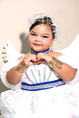 เสกดรัมเมเยอร์นางฟ้าตัวน้อย น้องเฮนน่า ก…