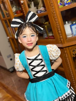 กีฬาสีสีฟ้า จาก2สาว พี่น้องคู่ซี้