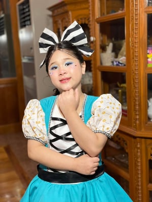 กีฬาสีสีฟ้า จาก2สาว พี่น้องคู่ซี้