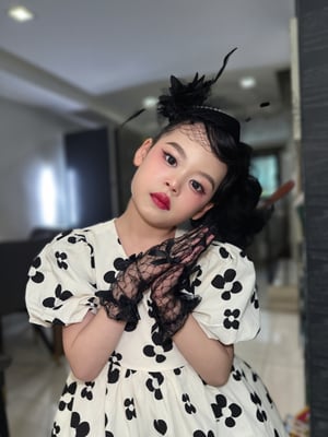 แต่งหน้าทำผม - น้องเอริณไปร่วมงานที่โรงเ…