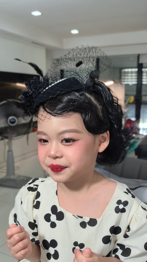 แต่งหน้าทำผม - น้องเอริณไปร่วมงานที่โรงเ…