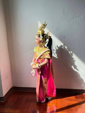 ผลงานการแต่งหน้า นางสุวรรณวัทฉา #งานวันภ…