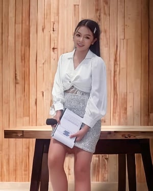 💕 MC สาวเซเลป …วันนี้ดูแลหน้า-ผม น้องจีจ้า